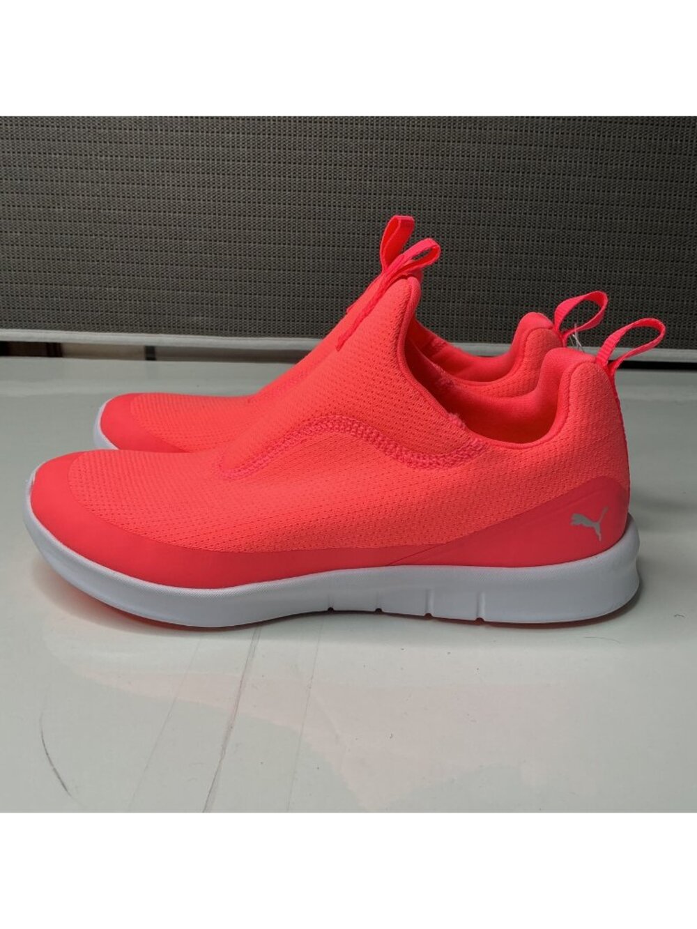 PUMA Laguna Fusion Slip-On Spikeless Golf Shoes Women Coral White Size 8.5